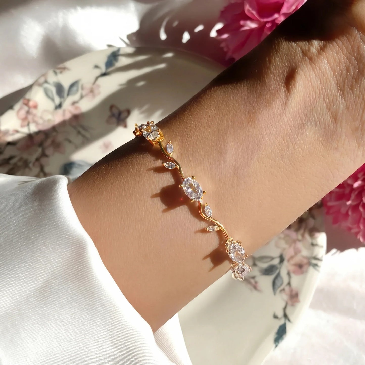 Tulip Bracelet Dealz Hubs