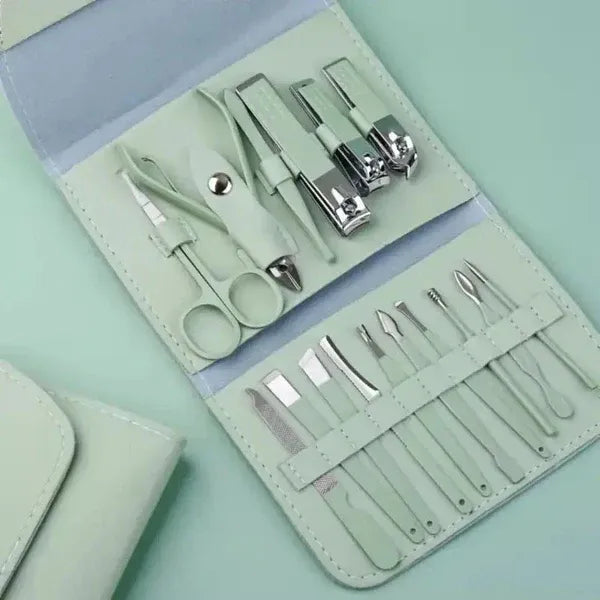 NAIL CUTTER KIT 16PIECES ( Dealz Hubs )